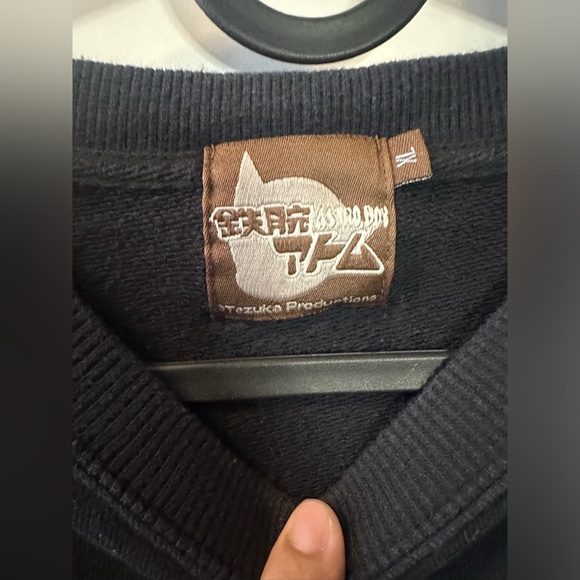 ASTROBOY HOLOGRAM CREWNECK TEZUKA PRODUCTIONS - Picture 6 of 7